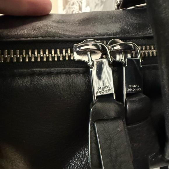 Marc Jacobs Black Leather Pushlock Mini Satchel - Picture 8 of 16